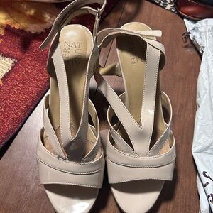 Naturalizer Women's Beige Strappy Heels